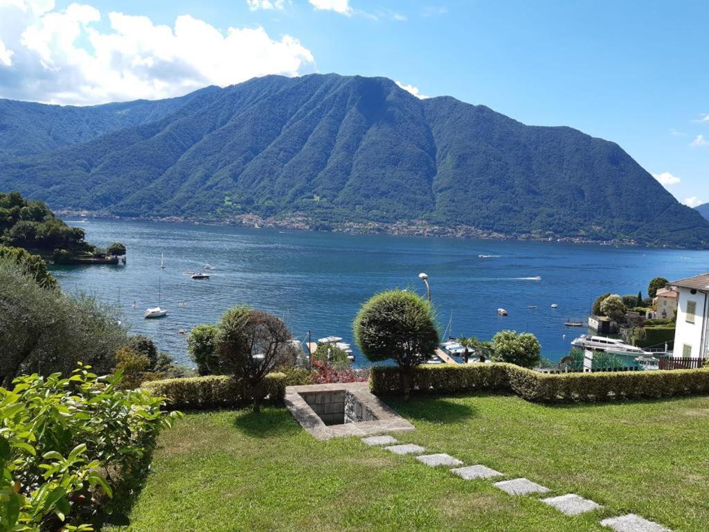 Big Apartment With Lake View And Two Bedrooms Sala Comacina Exterior photo